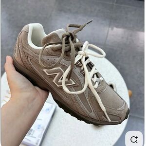 New Balance 204L Mushroom Arid Stone